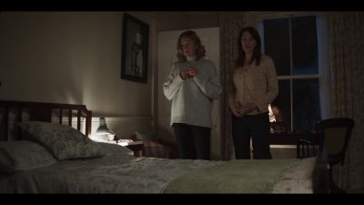 I'll sleep in the spare bed. It's not made up. - Maryland