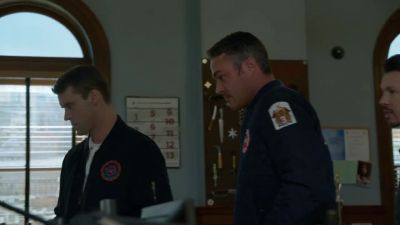 - I'll take it from here. - Chicago Fire