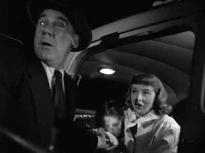 I'll take her in. You stay where you are. - Angels in the Outfield