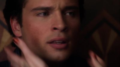 I'll take the stairs. - Smallville