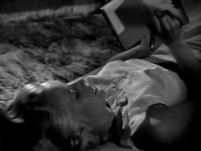 I'll tell you a secret, diary. - Four Daughters