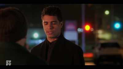 - I'll tell you what to do, - Reginald the Vampire