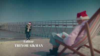 - I'll tell you, Audrey, - Five Gold Rings