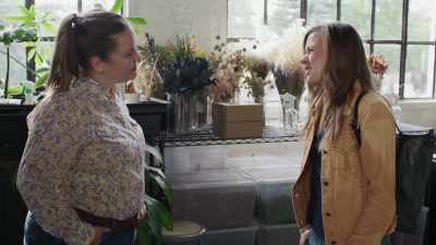 I'll tell you, - Murder Runs in the Family