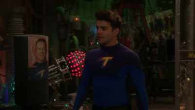 I'll try "evil." - The Thundermans Return