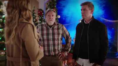 I'll, uh, get coffees.
It's gonna be a long night. - Unwrapping Christmas: Lily's Destiny