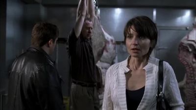 I'll wait outside. - Criminal Minds