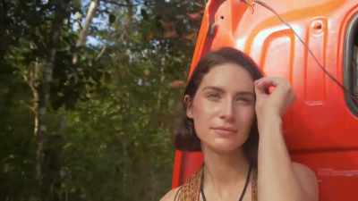 I'm 33 and I'm open,
to find love. - Naked and Afraid of Love