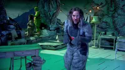 I'm a dog, not a shrink, - Dr. Seuss' The Grinch Musical