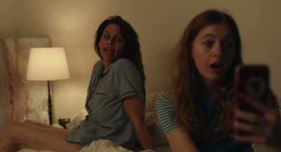 - I'm a hater, she's 15, - Shithouse