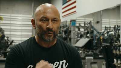 I'm a person who gets paid
to find flaws. - Breaking Olympia: The Phil Heath Story
