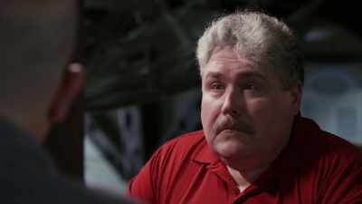 I'm a psychic medium,
so I can sense people - The Holzer Files