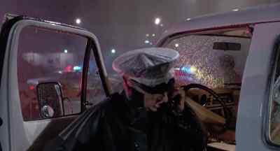 - I'm about to light it.
- Go ahead, I'm at the top. - The Return of the Living Dead
