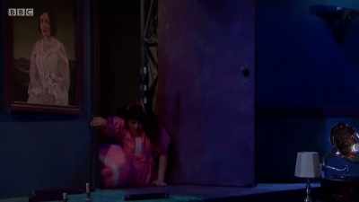 I'm all right. - The Goes Wrong Show