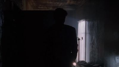 - I'm all right.
- (Scully) What? - The X-Files