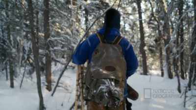 I'm always looking for a
good place to set snares. - Life Below Zero: First Alaskans