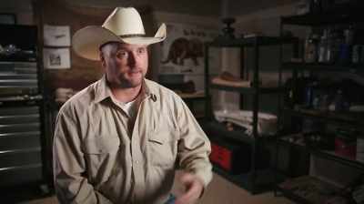 I'M ALWAYS PUSHING FORWARD
TO FIND THE NEXT THING. - Dino Hunters