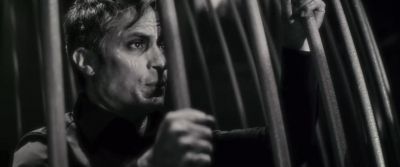 I'm asking you, please. - Werewolf by Night