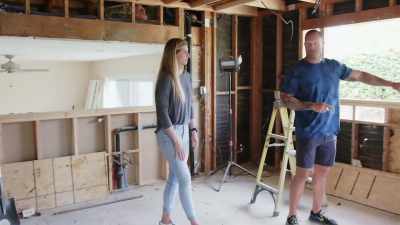 I'm assuming you guys measured
for the range to fit there? - Help! I Wrecked My House