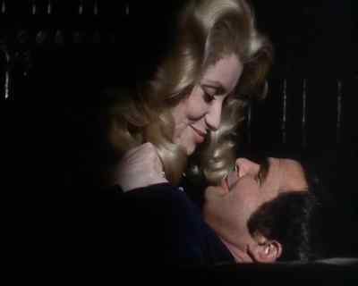 I'm Ava Gardner. - Hustle