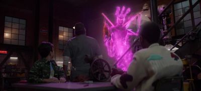 I'm back! You wanted Chinese? I got Chinese. - DC's Stargirl