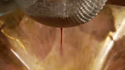 I'm basically trying
to stack up my flavors
like a pancake. - Moonshiners: Master Distiller