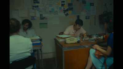 - I'm blindfolded. They hit me with a gun.
- They open the trunk... - Argentina, 1985