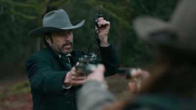 I'm bringing you in. - Calamity Jane