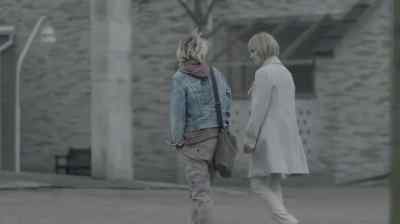 - I'm her brother. Is she awake'?
- No. - The Bridge