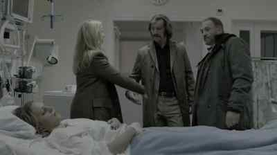 - I'm her brother. Is she awake'?
- No. - The Bridge