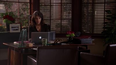 I'm busy. - House
