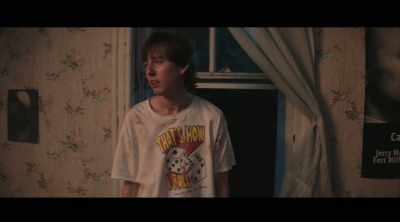 - I'm calling for help.
- Where's your phone? - All You Need Is Blood