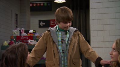 I'm Canada. - Girl Meets World