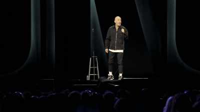 I'm this close to dying, - Jo Koy: Live from the Los Angeles Forum