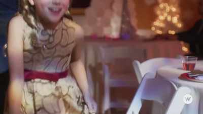 ♪ I'm coming home
to my family ♪ - Christmas Bedtime Stories