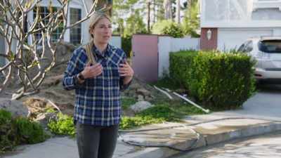 I'm coming in
as half marriage counselor, - Help! I Wrecked My House
