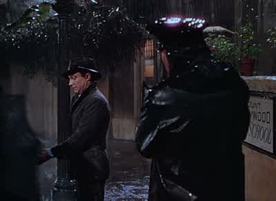 I'm dancin' and singin' in the rain - Singin' in the Rain