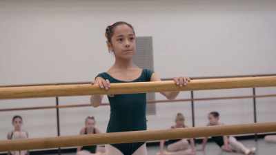  I'm definitely looking forward
to progressing en pointe. - On Pointe