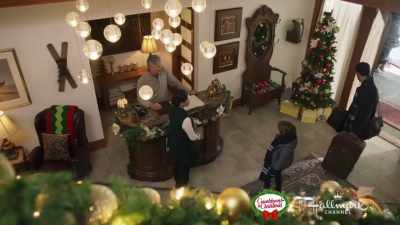 I'm Dylan Bailey, Bailey
Brothers Development Company. - Coyote Creek Christmas