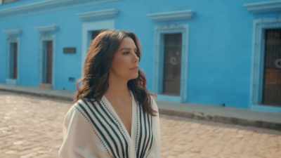I'm Eva Longoria,
born and bred in Texas - Eva Longoria: Searching for Mexico