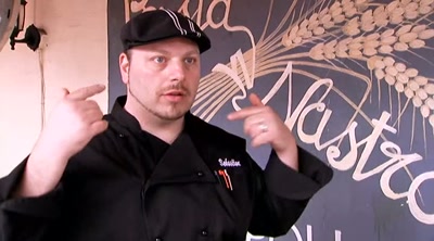 I'M FIGHTING RIGHT NOW STILL
INSIDE ABOUT THAT MENU. - Kitchen Nightmares