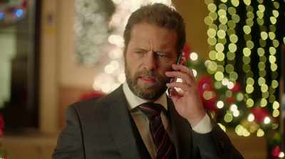 - I'm fine,
but Emma's in labor. - Dear Christmas
