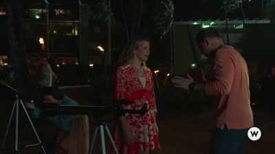 -I'm fine, I really am.
-Ben, wait. - You Had Me at Aloha