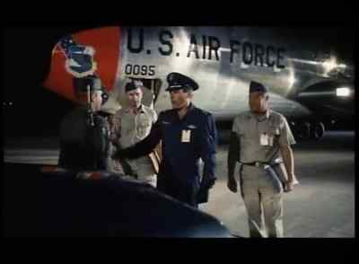 I'm General Kirby.
I recognise you, sir. - A Gathering of Eagles