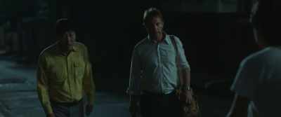 I'm glad you made it back.
But where's Jae-sik? - A Taxi Driver