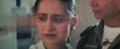 - I'm going down. I got hit by Patty.
- Help! - Fighter