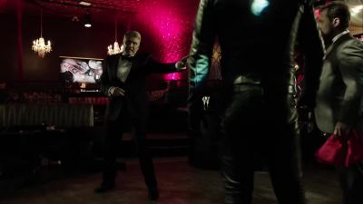 -I'm going to finish this.
-No! - Arrow