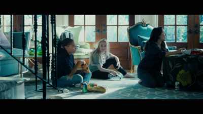 I'm going to get you.
(laughs) - The Hate U Give