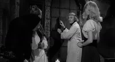 I'm going in there. - Young Frankenstein