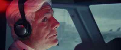 - I'm going to land your plane - Monster on a Plane